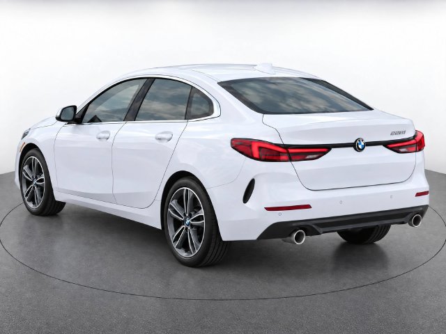 Certified 2023 BMW 228i Gran Coupe w/ Convenience Package FWD image 4