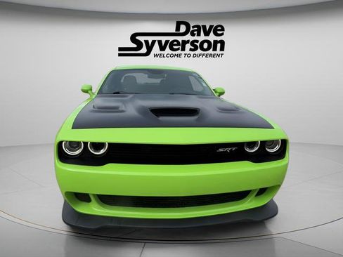 Used 2015 Dodge Challenger SRT Hellcat image 2