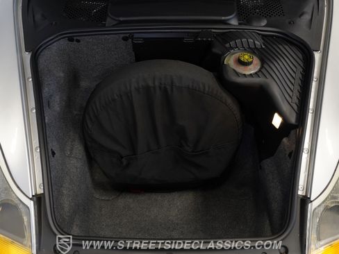 Used 1998 Porsche Boxster RWD image 4