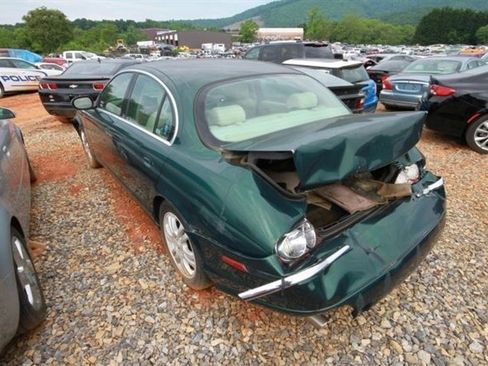 Used 2003 Jaguar S-TYPE 4.2 image 2