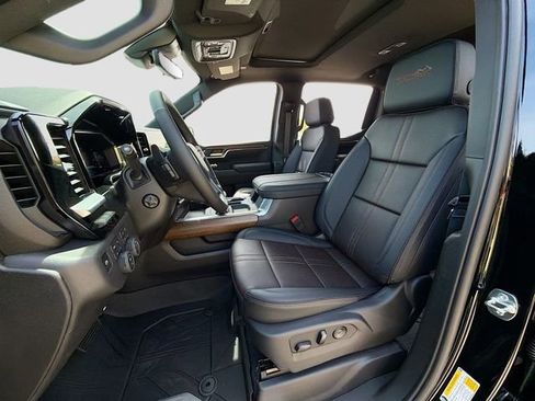 New 2026 Chevrolet Silverado 1500 High Country AWD/4WD image 23
