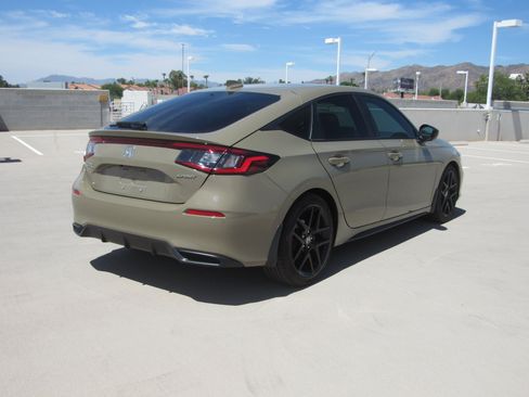 Used 2025 Honda Civic Sport image 5