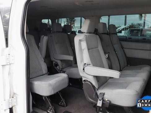 Used 2019 Ford Transit 350 XLT image 32