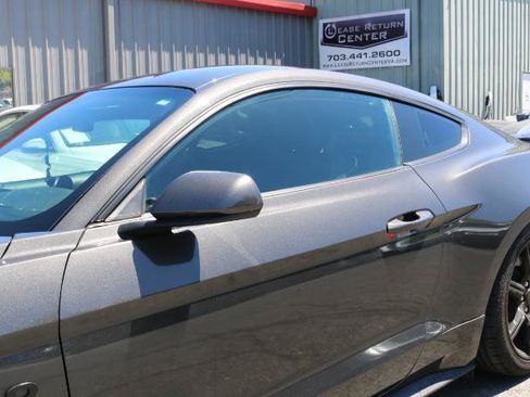 Used 2020 Ford Mustang GT RWD image 3
