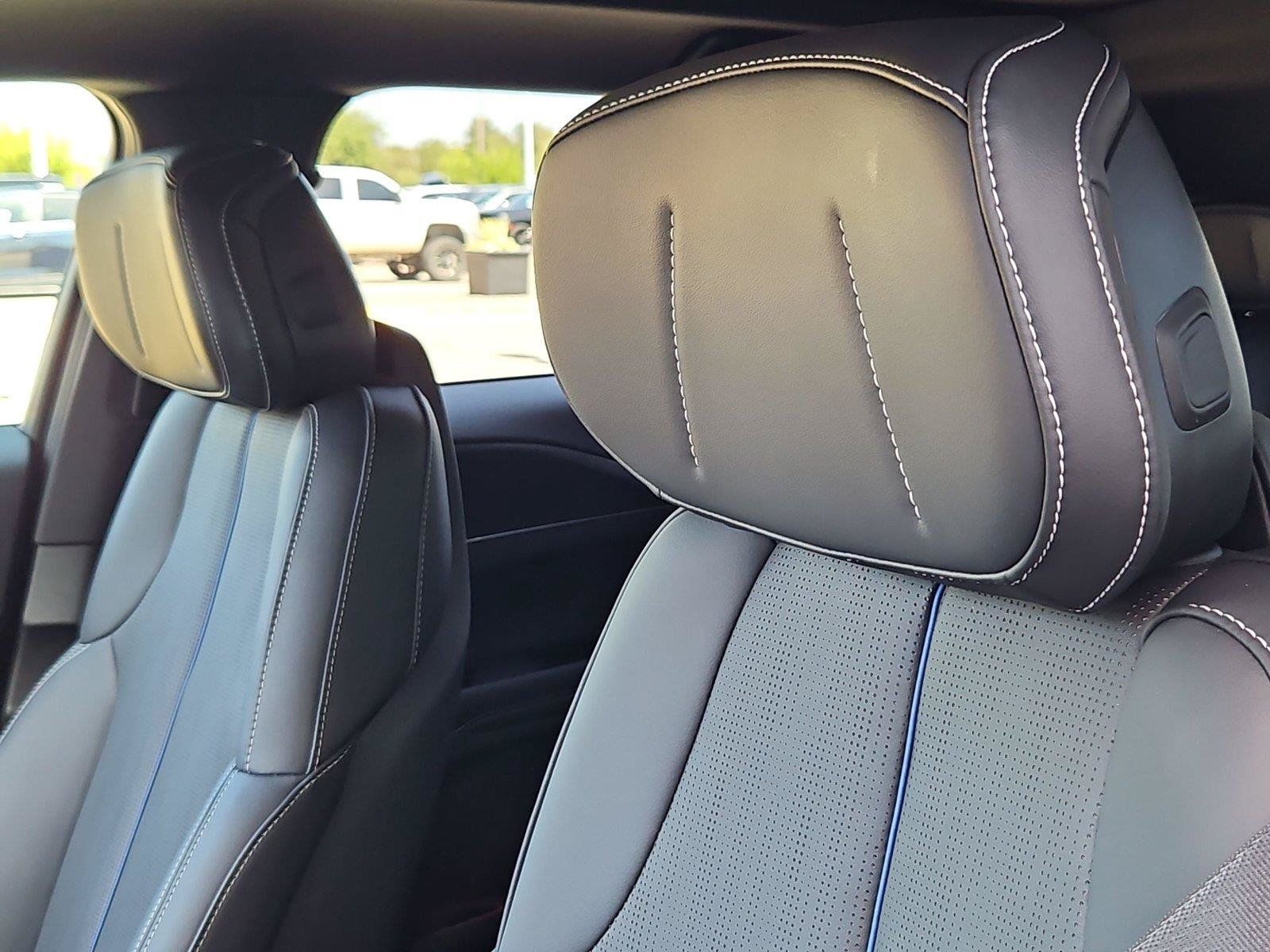 Certified 2024 Cadillac Lyriq Sport AWD/4WD image 12