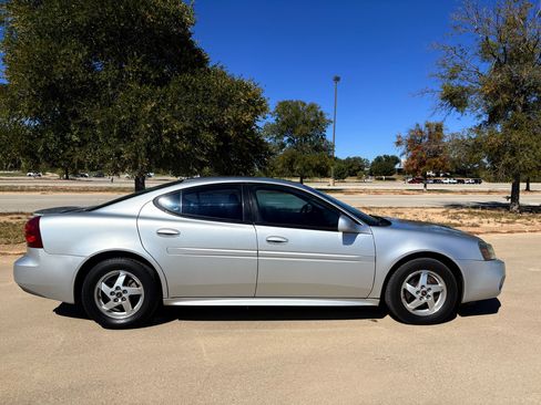 Used 2004 Pontiac Grand Prix GT2 image 42