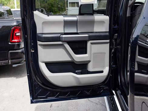 Used 2021 Ford F250 XLT w/ XLT Premium Package AWD/4WD image 14