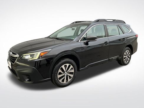 Certified 2021 Subaru Outback 2.5i image 1