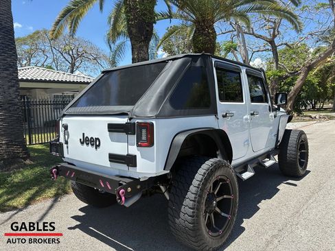 Used 2017 Jeep Wrangler Unlimited Sport w/ Quick Order Package 24S AWD/4WD image 6
