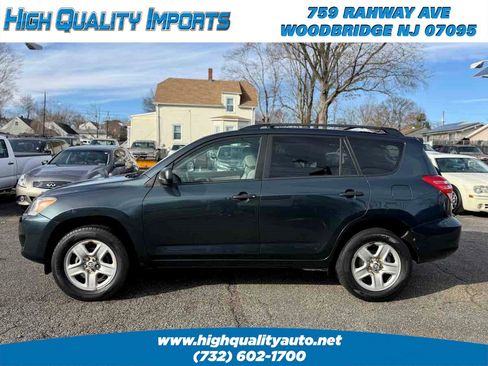 Used 2011 Toyota RAV4 4WD image 4