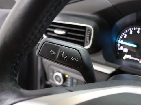 Used 2023 Ford Explorer XLT w/ Equipment Group 202A image 36