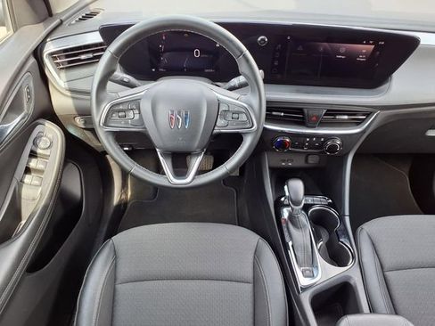 Used 2025 Buick Encore GX Preferred FWD image 5