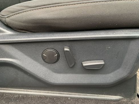 Used 2022 Ford F150 XLT w/ Equipment Group 302A High image 21