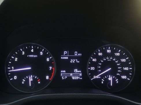 Used 2017 Hyundai Elantra SE image 23