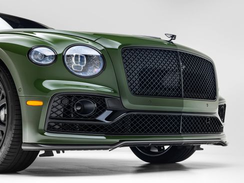 Used 2024 Bentley Flying Spur W12 AWD/4WD image 15