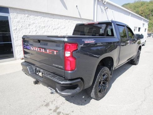 Used 2019 Chevrolet Silverado 1500 Custom Trail Boss w/ Custom Convenience Package image 12