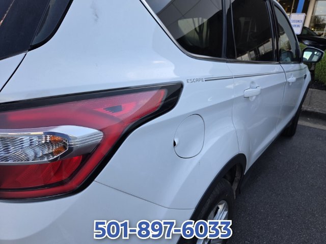 Used 2018 Ford Escape SE FWD image 10