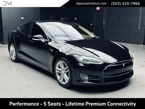Used 2013 Tesla Model S Performance RWD image 9