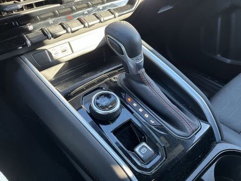 Certified 2025 Chevrolet Colorado Z71 w/ Z71 Convenience Package 2 image 23