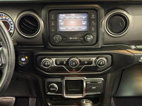 Used 2021 Jeep Wrangler Unlimited Sport image 30