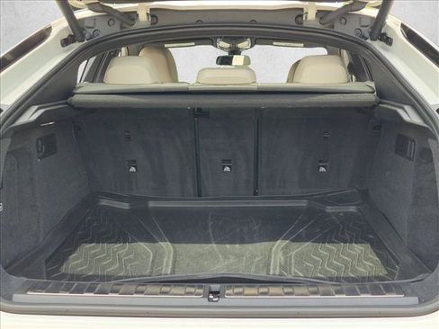 Used 2022 BMW X6 xDrive40i w/ M Sport Package AWD/4WD image 6