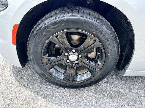 Used 2023 Dodge Charger SXT RWD image 10