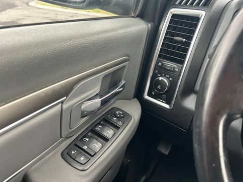 Used 2018 RAM 1500 Big Horn AWD/4WD image 25