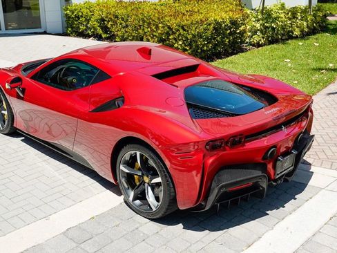 Used 2023 Ferrari SF90 Stradale image 17