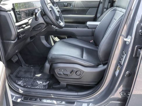 Used 2026 Hyundai Santa Fe Calligraphy AWD/4WD image 18