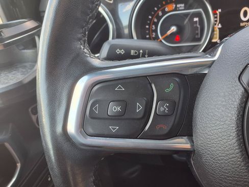 Used 2021 Jeep Wrangler Unlimited Sahara AWD/4WD image 20
