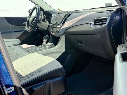 Certified 2022 Chevrolet Equinox LS image 12