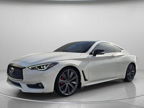 Used 2022 INFINITI Q60 Red Sport 400 w/ Carbon Fiber Package image 2