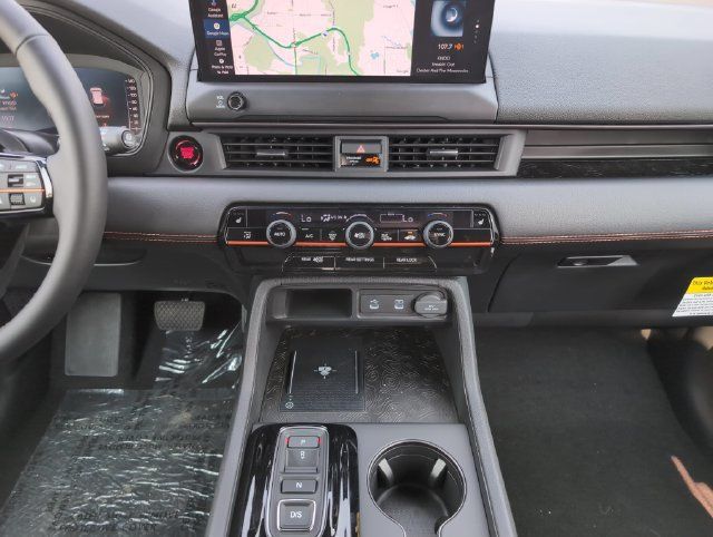 Used 2026 Honda Pilot TrailSport image 25