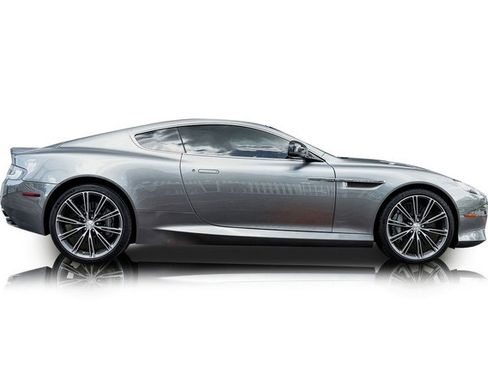 Used 2013 Aston Martin DB9 Coupe RWD image 2