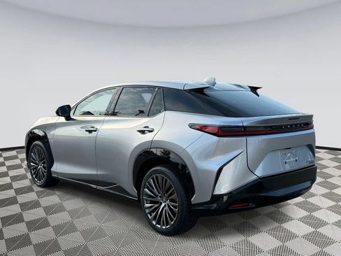 Used 2023 Lexus RZ 450e Premium w/ Accessory Package (2T) AWD/4WD image 4