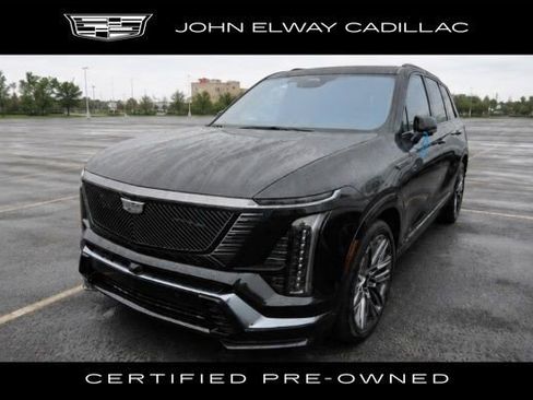 Certified 2026 Cadillac Vistiq Platinum w/ LPO, Floor Liner Package AWD/4WD image 1