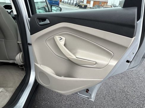 Used 2014 Ford C-MAX SE image 18