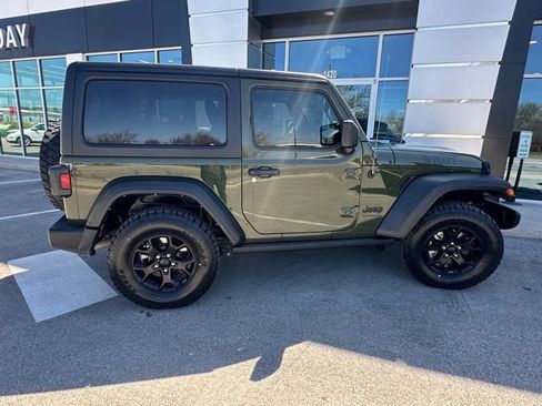 Used 2022 Jeep Wrangler Willys image 5