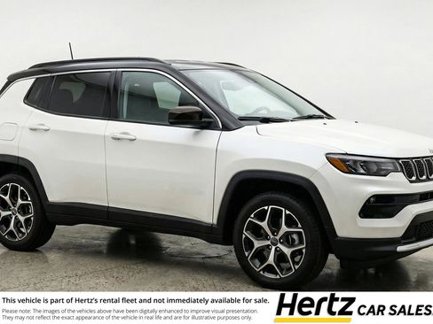 Used 2025 Jeep Compass Limited image 1