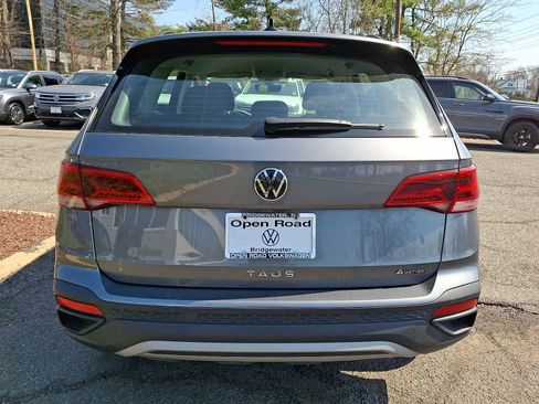 Used 2023 Volkswagen Taos S w/ Driver Assistance Package image 5