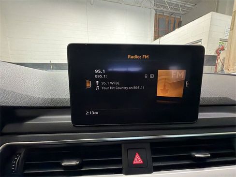 Used 2017 Audi A4 2.0T Premium image 16