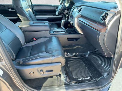 Used 2018 Toyota Tundra Limited image 21