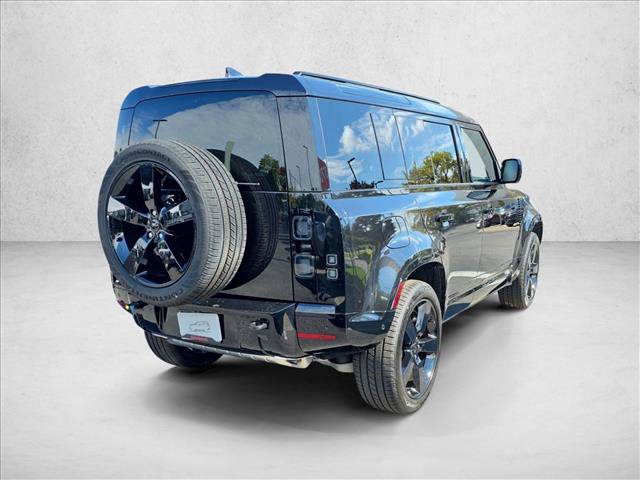 New 2026 Land Rover Defender 110 X-Dynamic SE AWD/4WD image 5