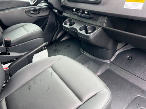 New 2025 Mercedes-Benz Sprinter 2500 image 16