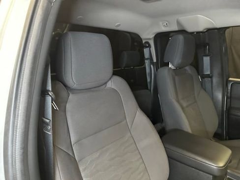 Used 2024 Nissan Frontier S w/ Technology Package AWD/4WD image 15