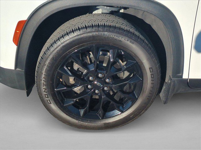 Used 2025 Chevrolet Traverse LT w/ Midnight/Sport Edition FWD image 25