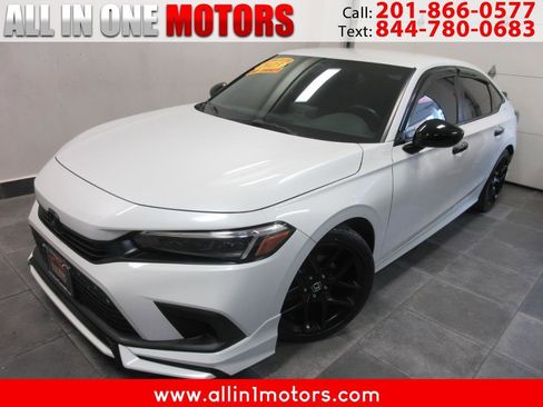 Used 2023 Honda Civic Sport image 1