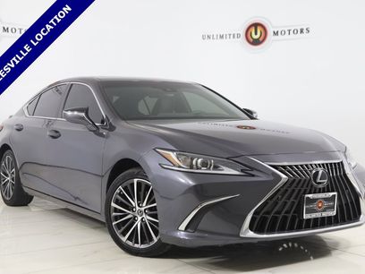 Used 2023 Lexus ES 300h w/ Premium Package