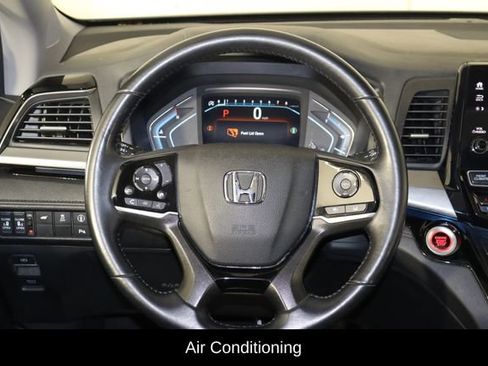 Used 2023 Honda Odyssey Touring image 7