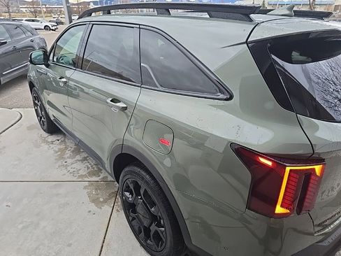 New 2026 Kia Sorento SX image 4